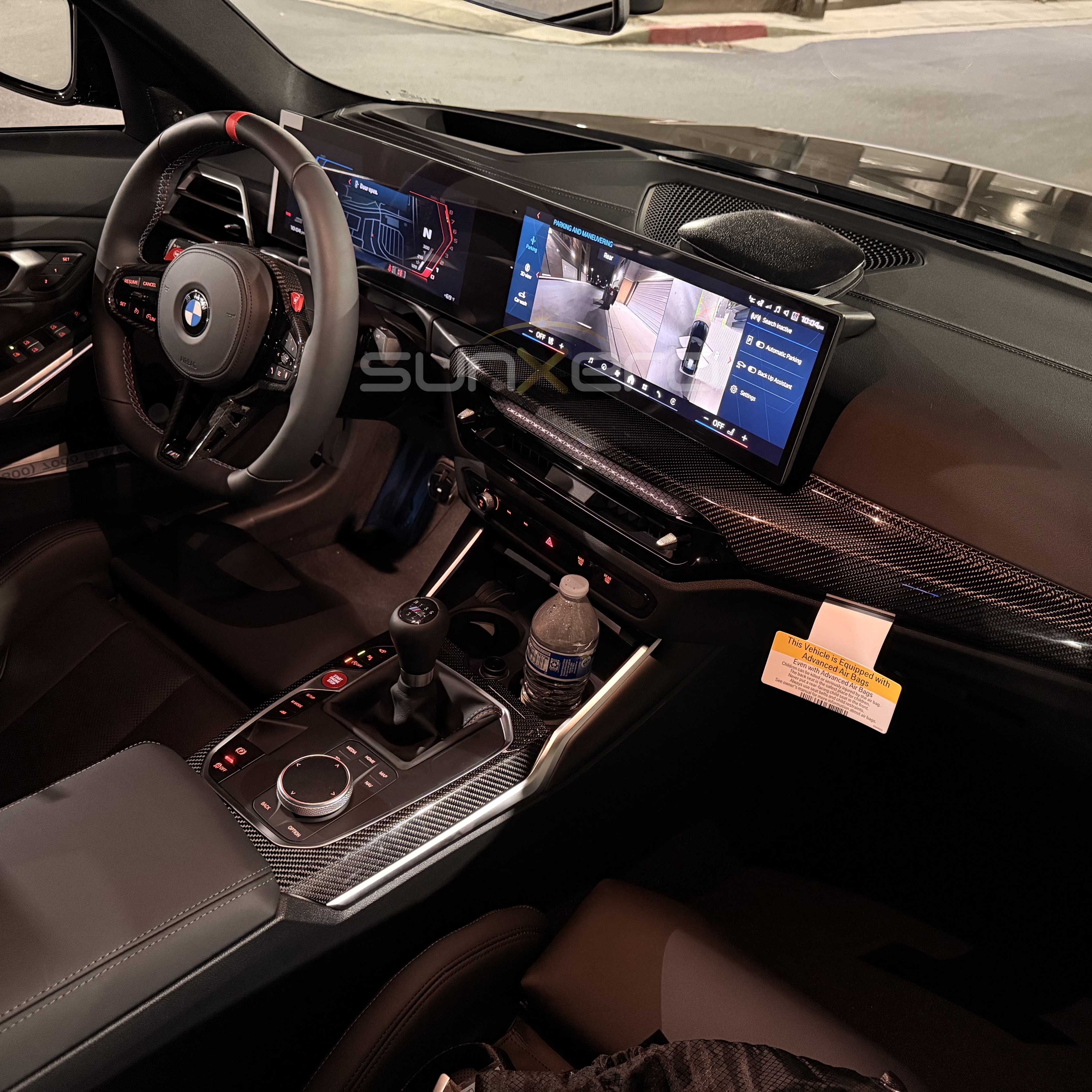 Car — Detail 8