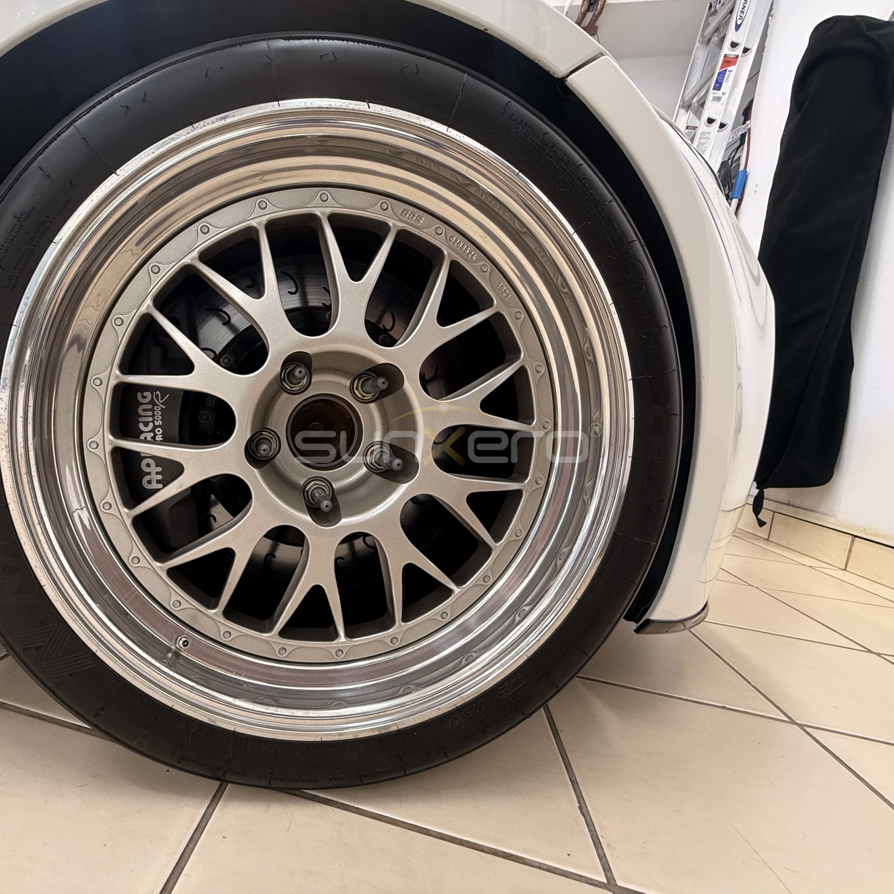 Custom Alloy Wheel — White Car